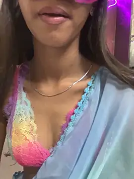 Snapshot of Desire_Zoya chatting on February 9, 3:27 pm Desire Zoya online show from February 9, 3:27 pm