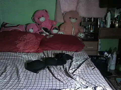 BigClit Ayana online show from October 7, 7:33 pm