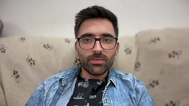 Alicante34 online show from October 18, 2:14 am