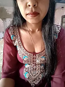 Paakhi-Singh online show from December 23, 4:43 am