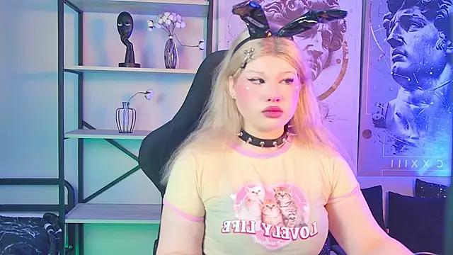 LilithNelson online show from January 17, 5:38 pm