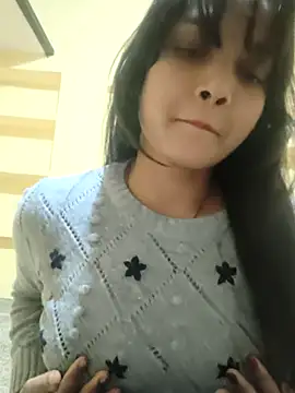 RAYI Queen 2 online show from November 5, 7:03 pm