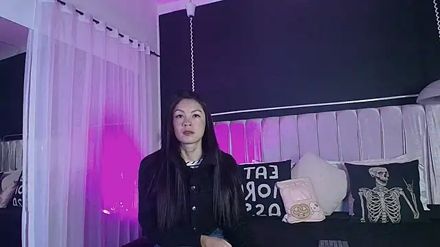 Snapshot of Dannyaa_ chatting on November 3, 12:39 pm Dannyaa  online show from November 3, 12:39 pm