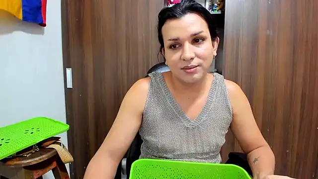 Snapshot of miss_bigcockts chatting on March 22, 3:48 pm miss bigcockts online show from March 22, 3:48 pm