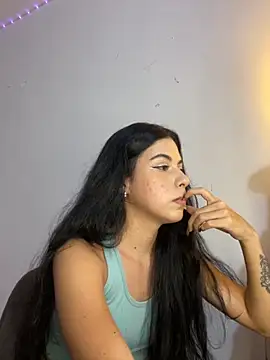 samanthadeluxe1 online show from September 22, 10:12 pm