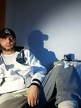 SmokedAlloy2 online show from January 17, 3:55 am