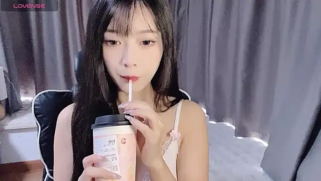 Cicicici-cc online show from September 26, 2:15 am