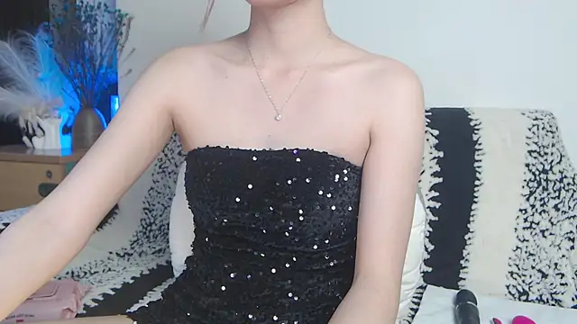 Suzie Wet Cave online show from January 12, 1:16 pm