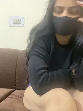 SashaPatel online show from December 4, 7:50 am