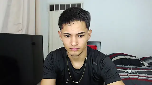 Alex mojica online show from November 25, 2:06 pm