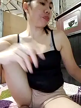 Deliciousgirl14 online show from February 5, 2:33 pm