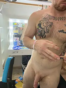 bearcub300 online show from February 11, 11:43 pm