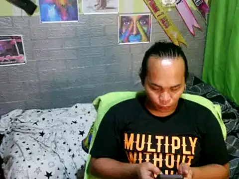 urdreamgirljacky online show from May 26, 3:19 pm