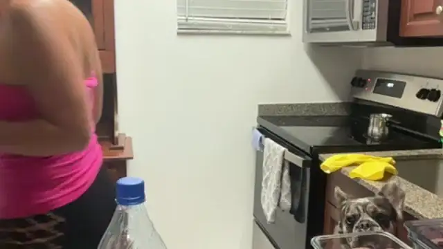 Snapshot of prettyykitty22 chatting on October 29, 2:36 am prettyykitty22 online show from October 29, 2:36 am