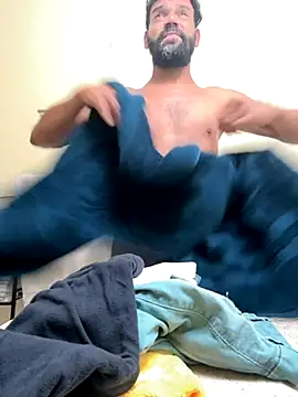 Snapshot of import1515 chatting on October 20, 1:17 am import1515 online show from October 20, 1:17 am