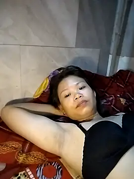 Snapshot of LinhNa999 chatting on October 12, 6:23 am LinhNa999 online show from October 12, 6:23 am