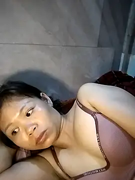 Snapshot of LinhNa999 chatting on October 16, 5:08 am LinhNa999 online show from October 16, 5:08 am