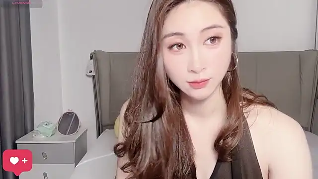 wuyueaini online show from October 9, 6:55 am