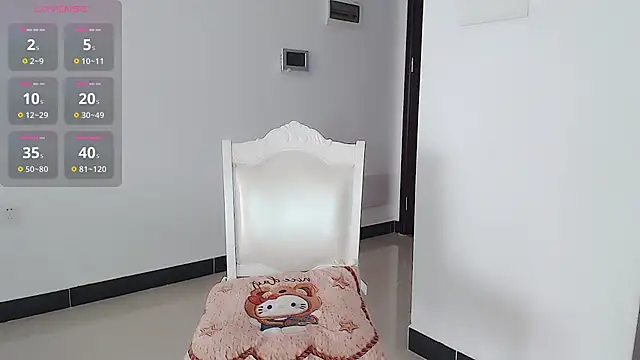 Snapshot of KK-328 chatting on April 14, 12:38 am KK-328 online show from April 14, 12:38 am