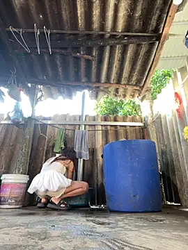 Snapshot of Sunny_lotus chatting on October 16, 9:10 am Sunny lotus online show from October 16, 9:10 am