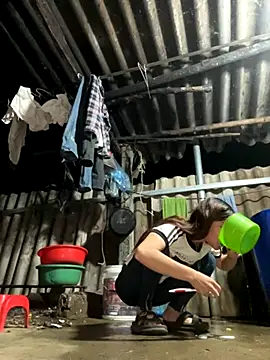 Snapshot of Sunny_lotus chatting on October 20, 11:54 am Sunny lotus online show from October 20, 11:54 am