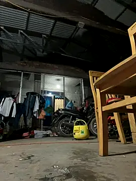 Snapshot of Sunny_lotus chatting on October 21, 6:52 pm Sunny lotus online show from October 21, 6:52 pm