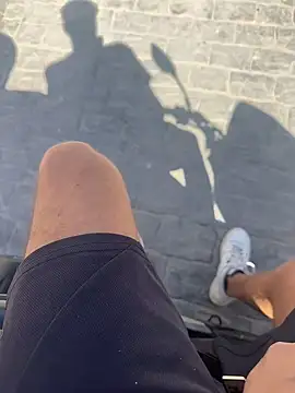 Manu97k online show from February 11, 3:06 pm