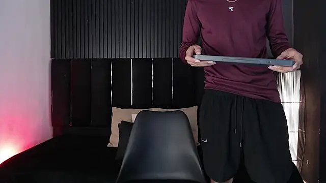 Dominic ghost online show from January 7, 3:09 am