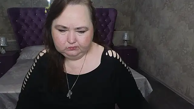 Eloisa Eliot online show from October 24, 2:24 pm