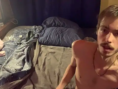 Snapshot of bb_n_jake chatting on February 13, 10:33 am bb n jake online show from February 13, 10:33 am