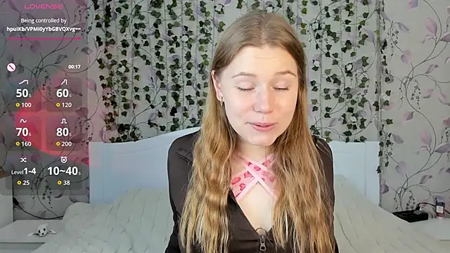  influensii  online show from October 31, 5:30 am