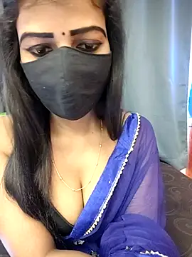 Misss-julli online show from March 19, 8:40 am