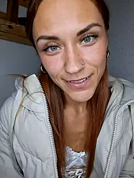 SlimBellaa online show from September 30, 9:31 pm