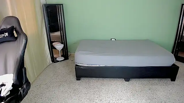 Stein  online show from October 4, 1:53 pm