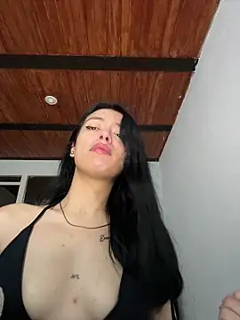 LiaCollings online show from February 11, 11:59 am