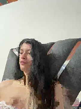 LiaCollings online show from May 5, 11:29 am