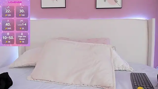 Snapshot of _Saandy chatting on September 24, 11:35 am Saandy online show from September 24, 11:35 am