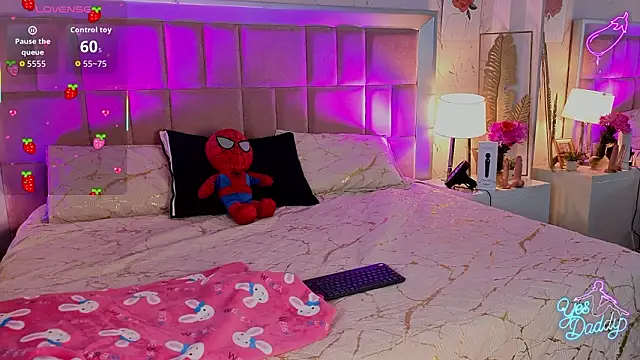 AlanaOdison online show from March 11, 7:09 pm