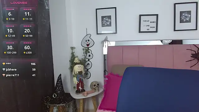 Snapshot of Lele_F_w chatting on October 29, 8:54 pm Lele F w online show from October 29, 8:54 pm