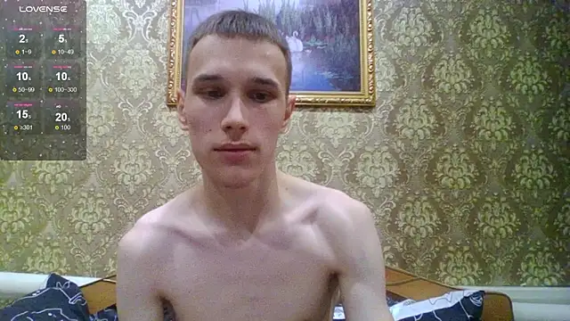 your   honeyy online show from November 7, 7:41 am