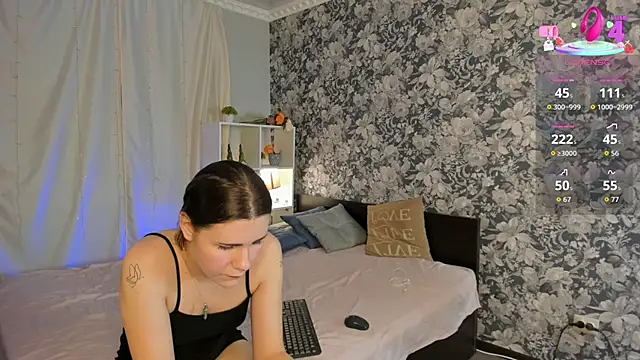 Laila Blarr online show from October 22, 11:10 am