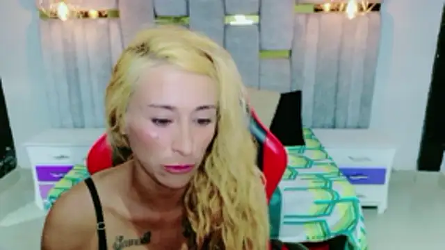 charlotte phaeton online show from February 5, 7:51 pm