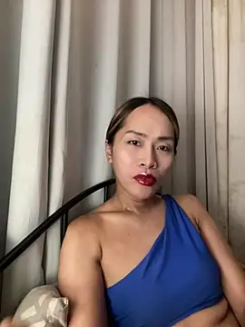 RomanticPearlTS online show from March 3, 1:45 am