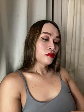 RomanticPearlTS online show from May 14, 2:07 am