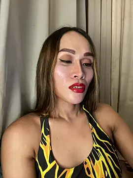 RomanticPearlTS online show from May 14, 2:13 pm