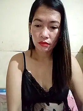 wildxxxGia online show from May 2, 5:07 pm
