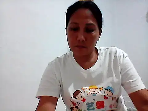 nhayasquirt online show from January 12, 9:36 am