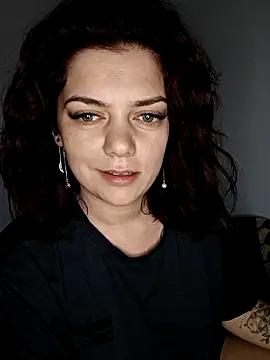 LadyNora online show from March 2, 7:10 pm