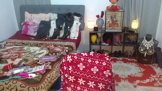 LustfullVelindaks online show from December 22, 9:39 am