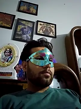 Snapshot of king_aaru2004 chatting on November 15, 1:51 pm king aaru2004 online show from November 15, 1:51 pm